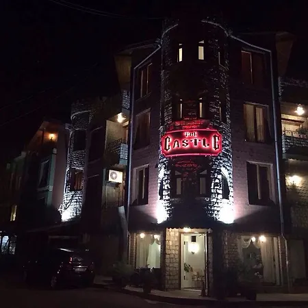 The Castle * ポモリエ
